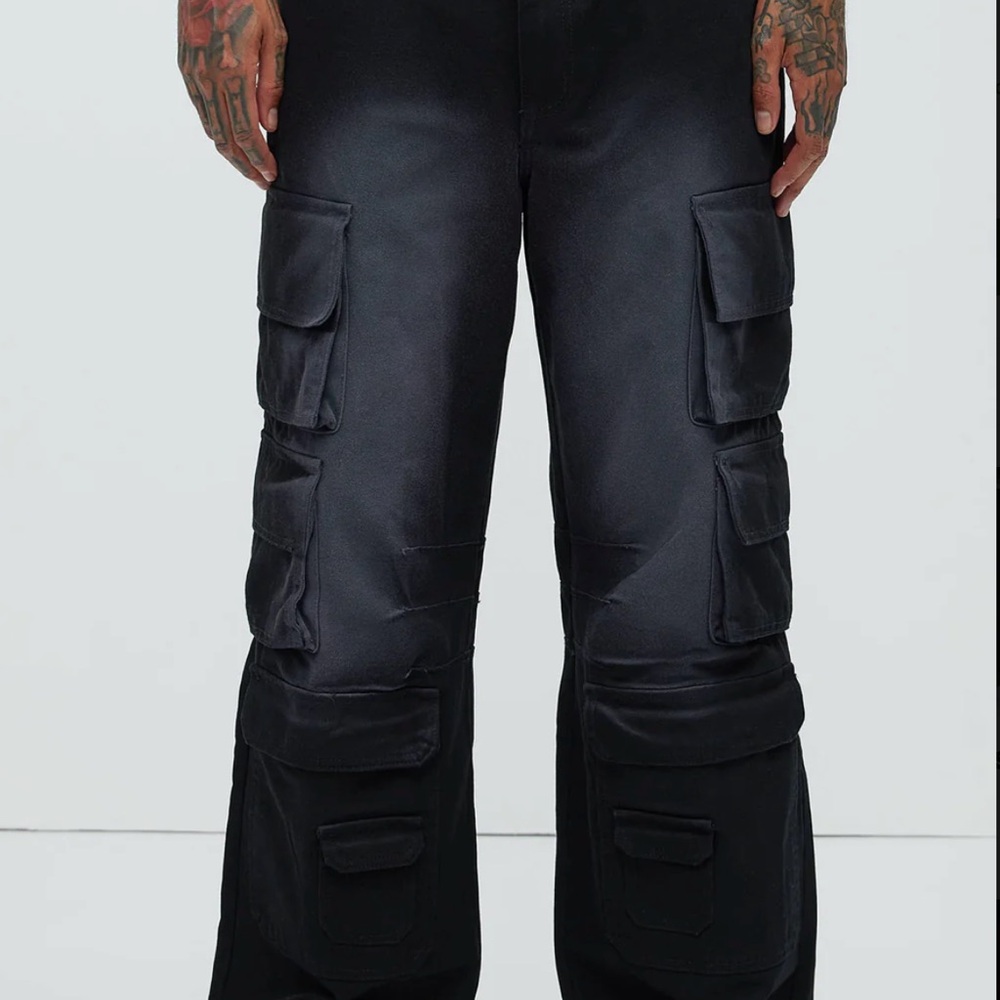 Stylish Black Cargo Wide Leg Jeans for Men